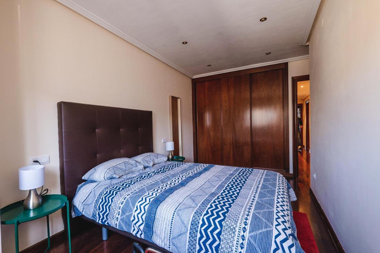 El Rosal De Oviedo Villa Bagian luar foto